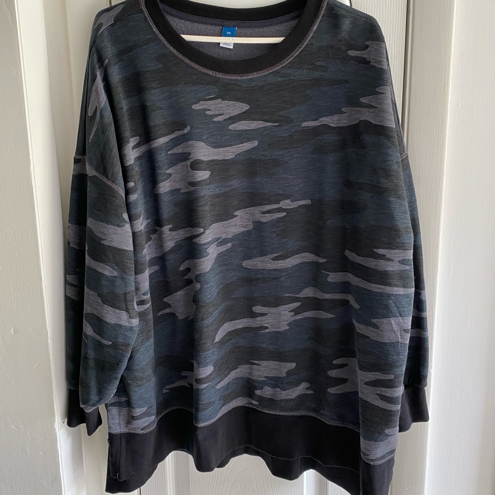 Camo Pullover